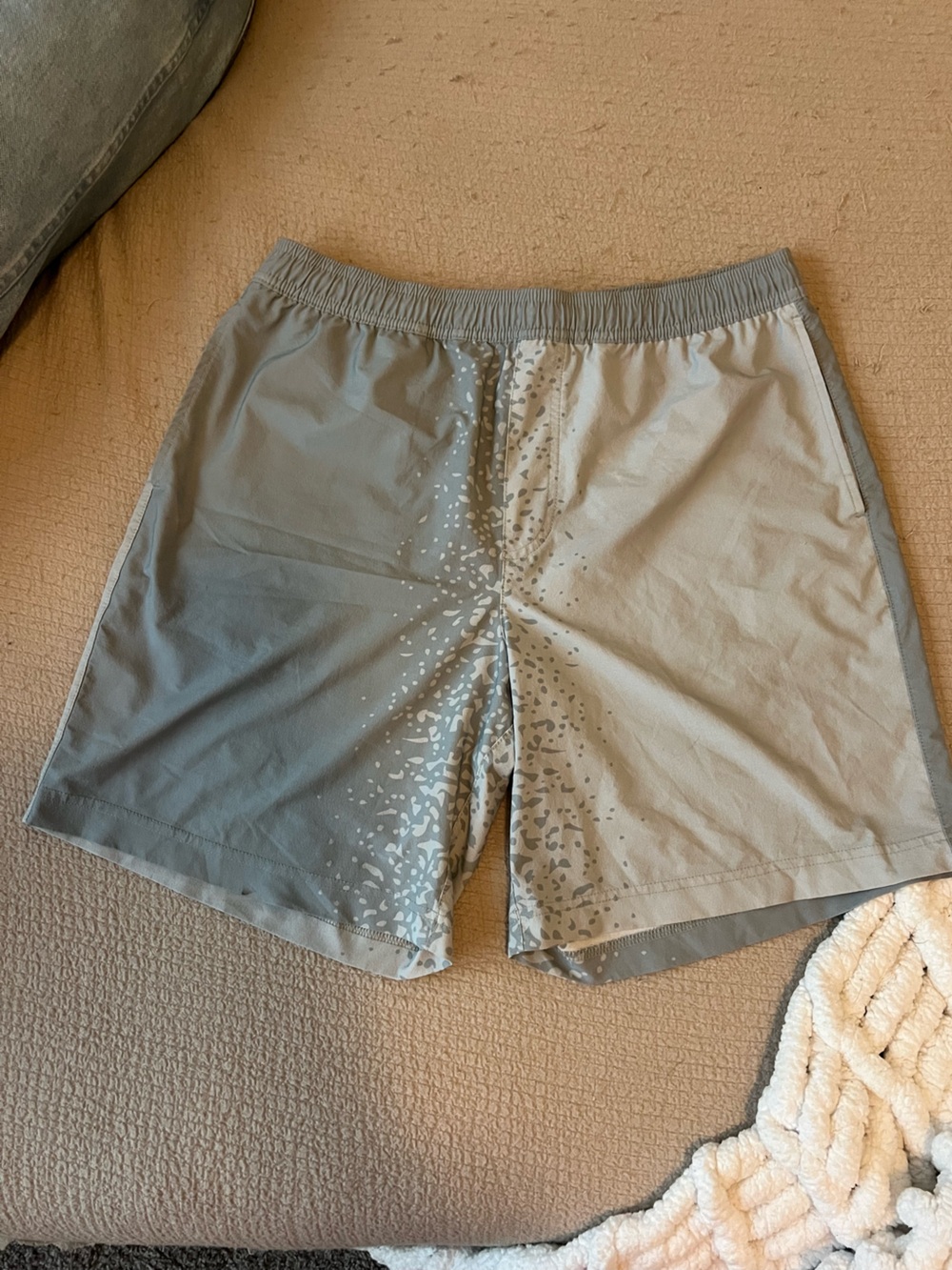 chubbies Men’s Two-Tone Gray Athletic Shorts